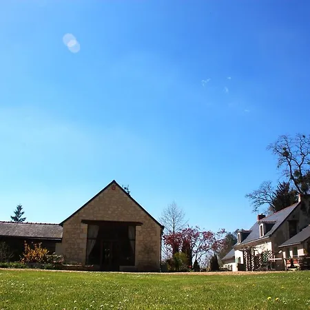 Le Logis Du Pressoir: 18th Century Loire Valley Estate with Heated Pool Les Bois-d'Anjou Exterior photo